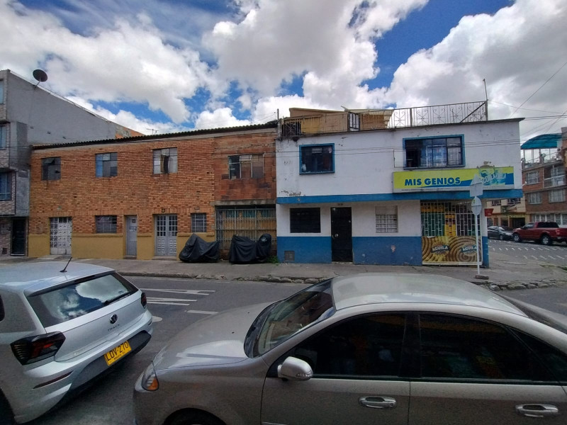 Casa en venta en La Granja, Bogotá · foto 2 de 8