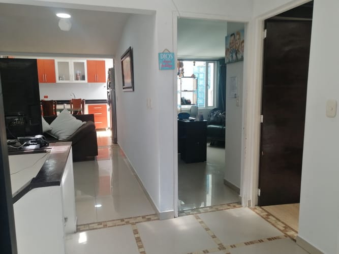 Casa de 5 alcobas en venta en Bellavista Occidental, Bogotá, 136 m² · foto 8 de 16