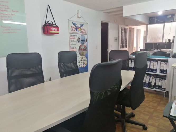 Casa de 5 alcobas en venta en Bellavista Occidental, Bogotá, 136 m² · foto 14 de 16