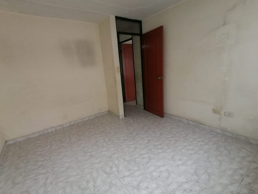 Casa en venta en Villas Del Dorado, Bogotá · foto 8 de 14