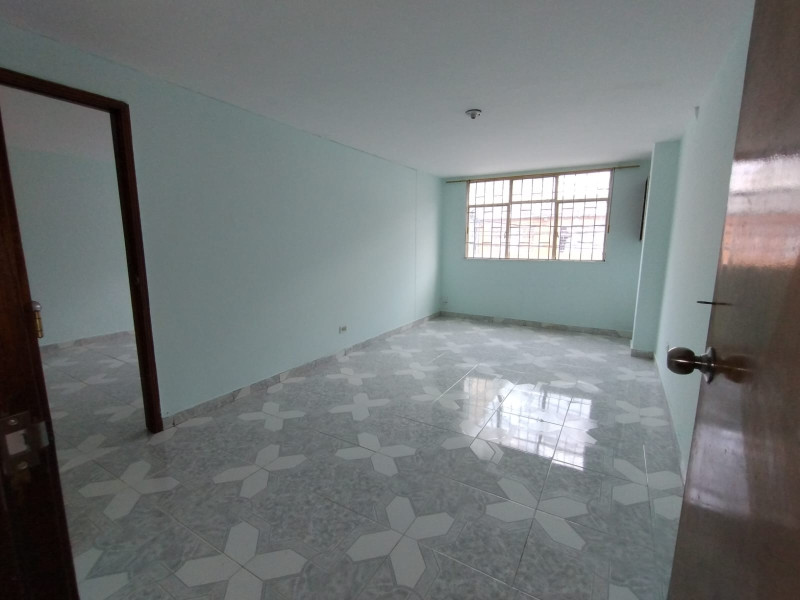 Casa en venta en Las Ferias, Bogotá · foto 7 de 23