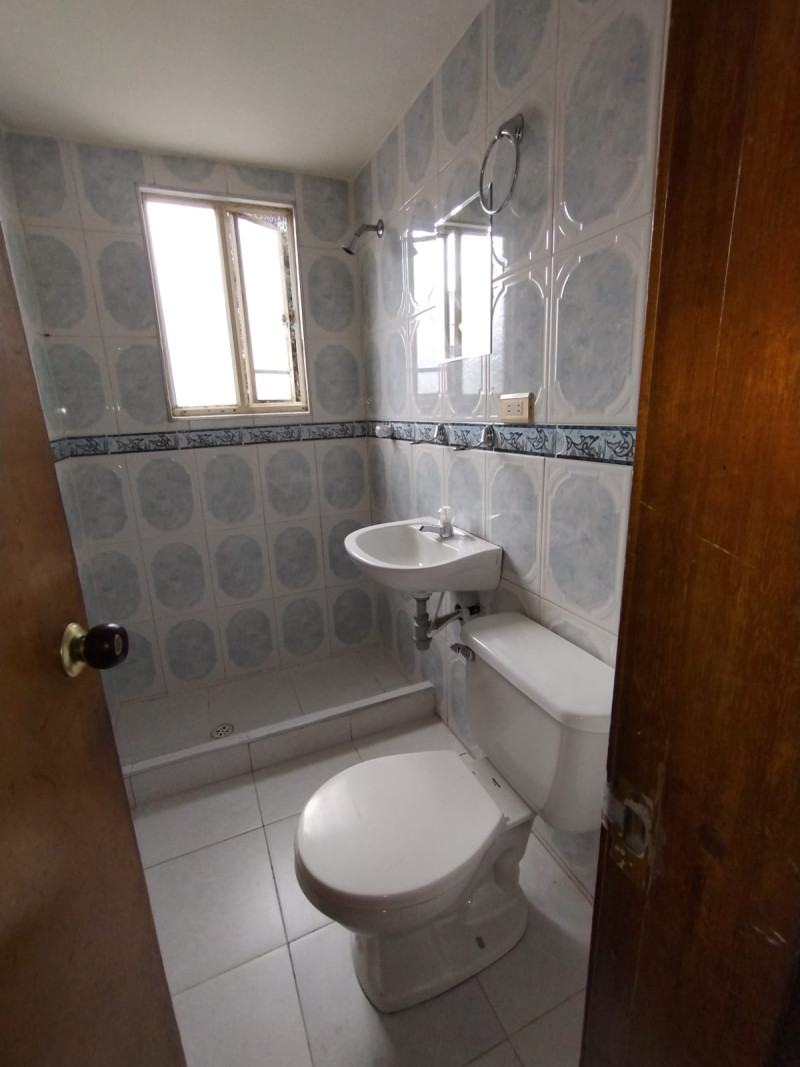 Casa en venta en Las Ferias, Bogotá · foto 14 de 23