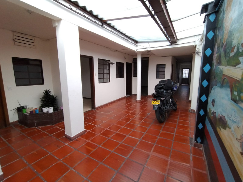 Casa en venta en Las Ferias, Bogotá · foto 18 de 23