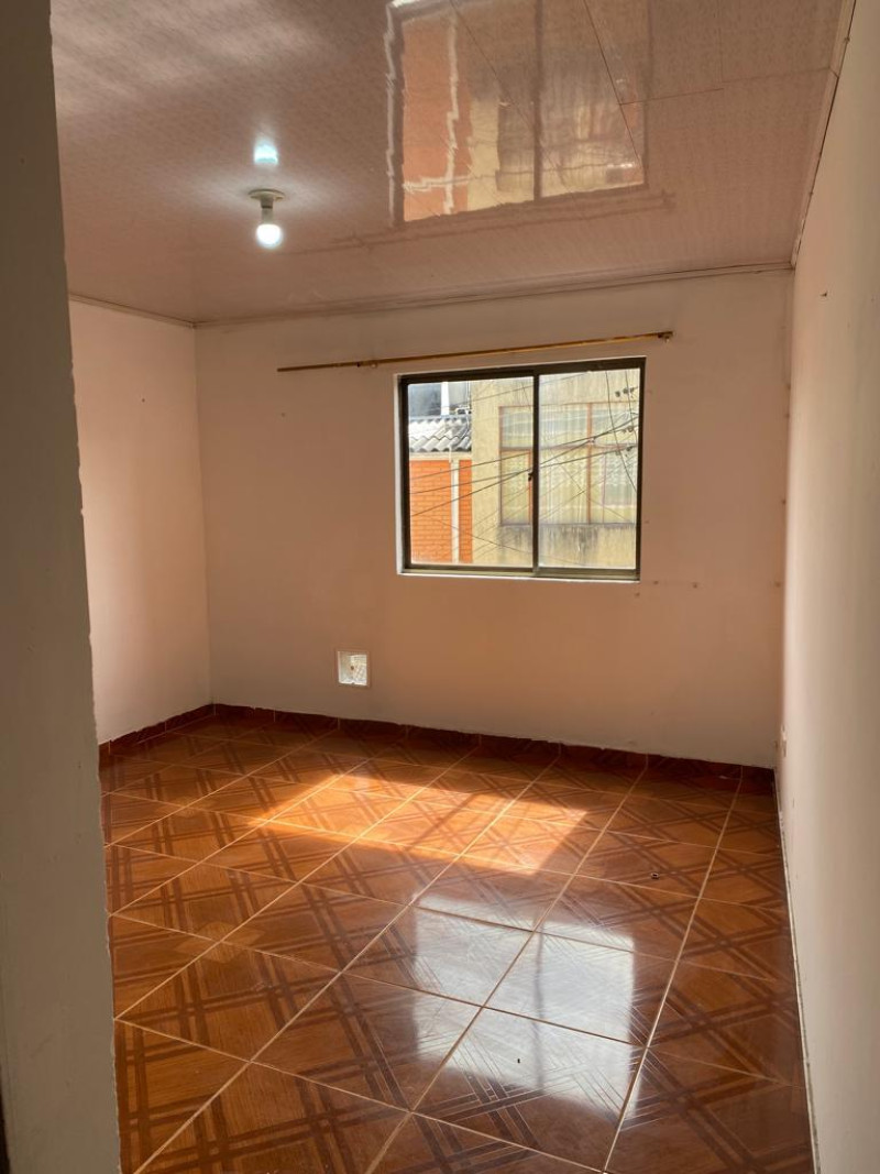 Casa en venta en Minuto De Dios, Bogotá · foto 4 de 24