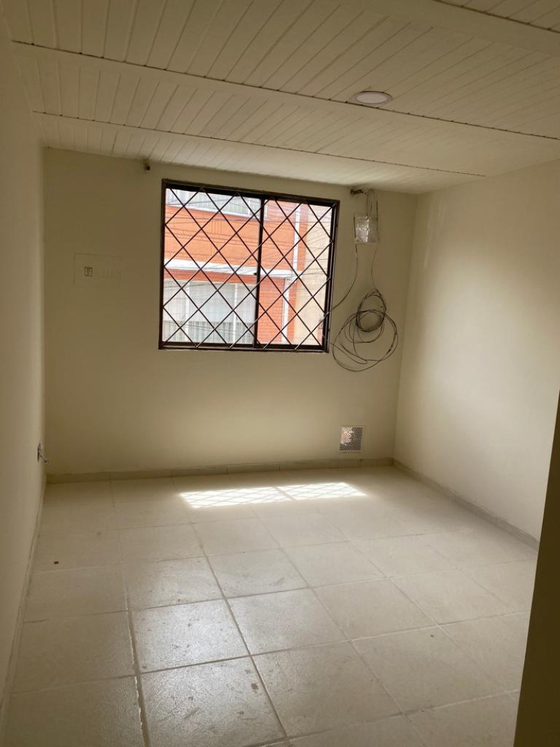 Casa en venta en Minuto De Dios, Bogotá · foto 13 de 24