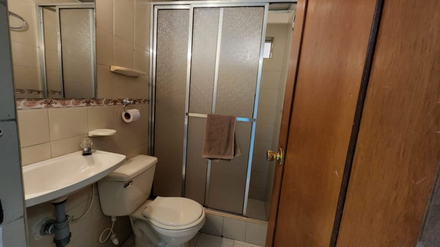 Casa de 5 alcobas en venta en Tisquesusa, Bogotá, 208 m² · foto 11 de 24