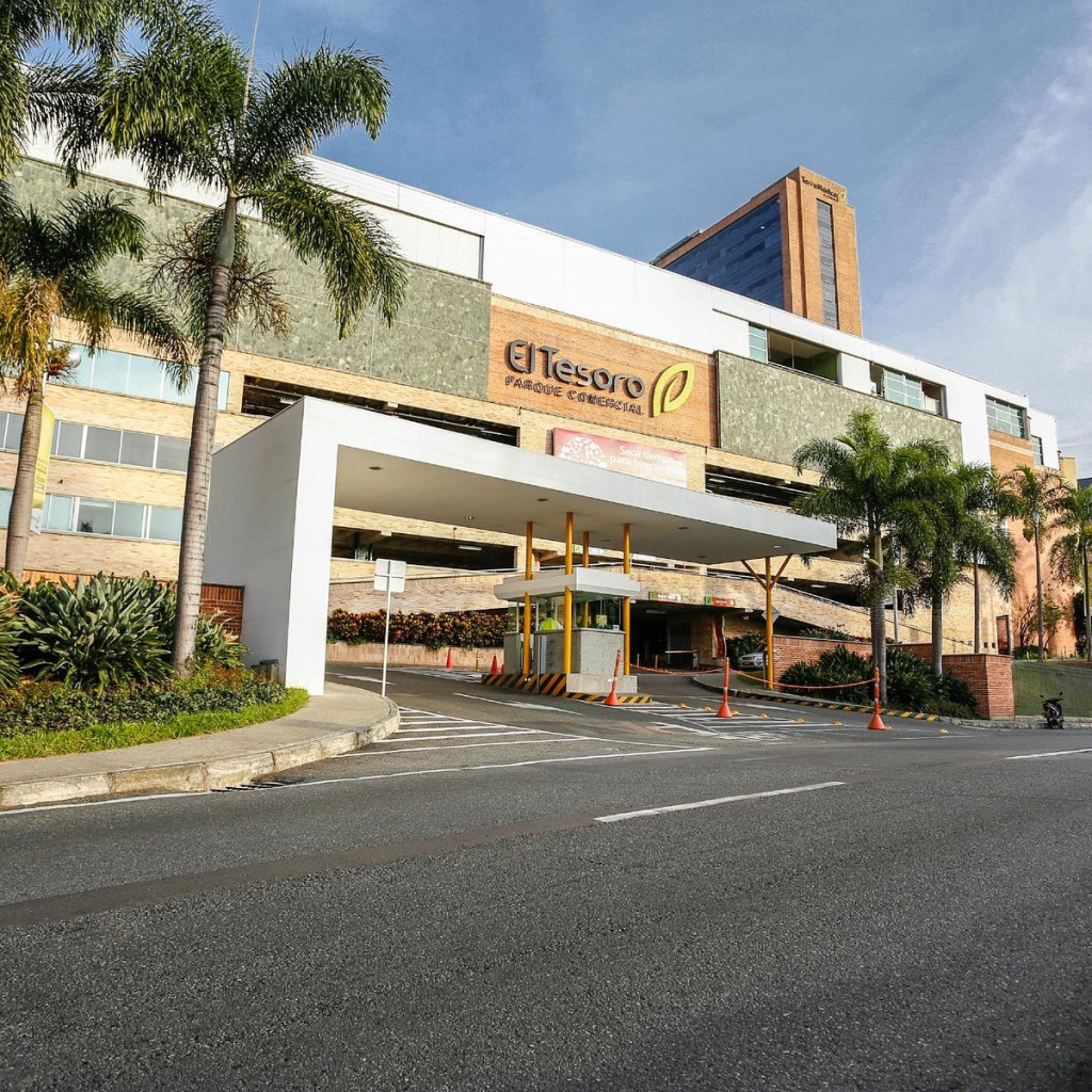 Local en Arriendo en El Poblado, Medellín