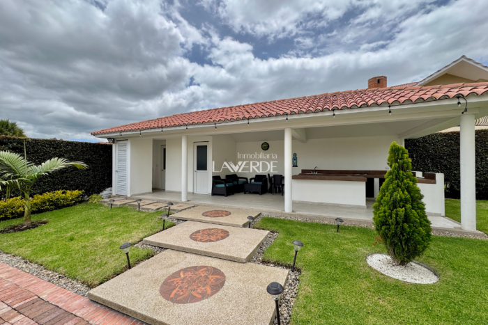 Casa en venta en Chuntame, Cajicá · foto 3 de 24