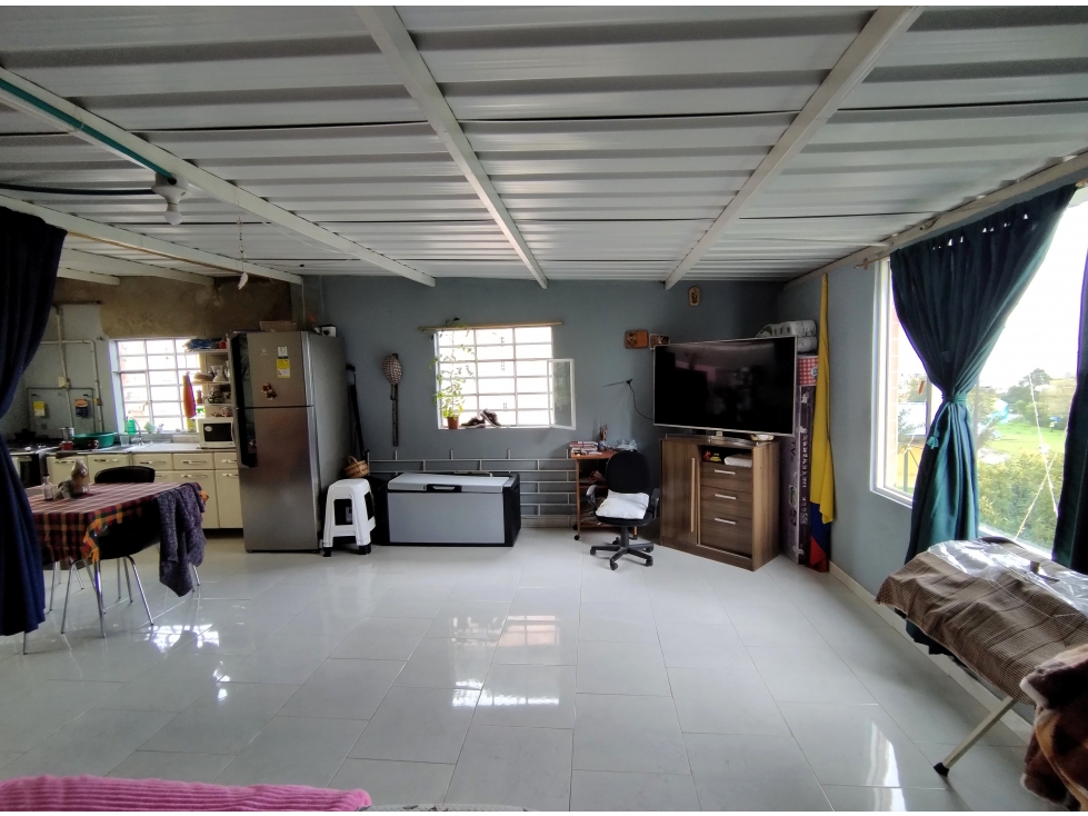 Casa en venta en La Comuna, Bogotá · foto 4 de 10