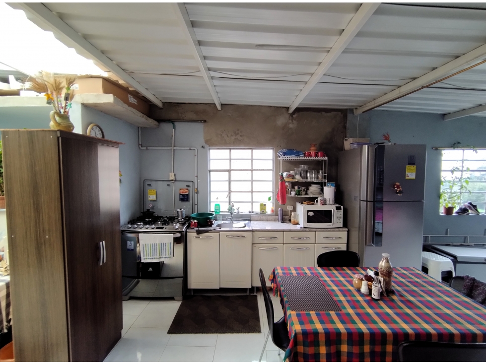 Casa en venta en La Comuna, Bogotá · foto 7 de 10