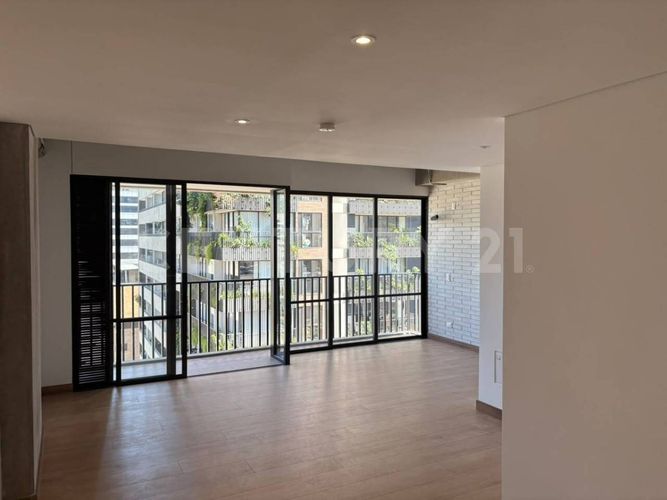 Apartamento de 1 alcoba en arriendo en Simesa, Medellín, 62 m² · foto 2 de 20