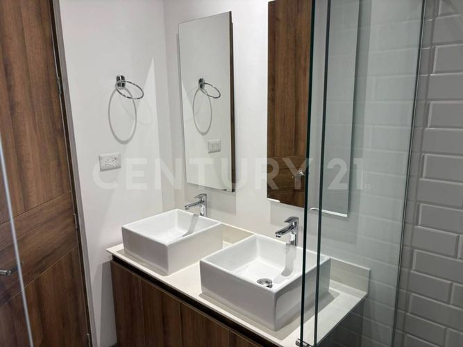 Apartamento de 1 alcoba en arriendo en Simesa, Medellín, 62 m² · foto 4 de 20