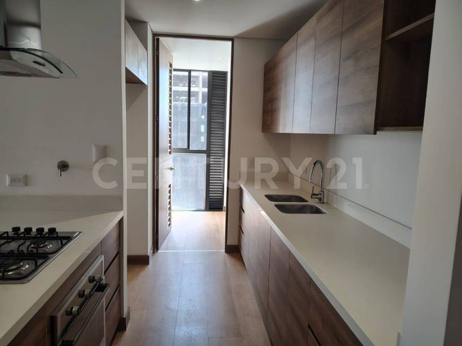 Apartamento de 1 alcoba en arriendo en Simesa, Medellín, 62 m² · foto 7 de 20