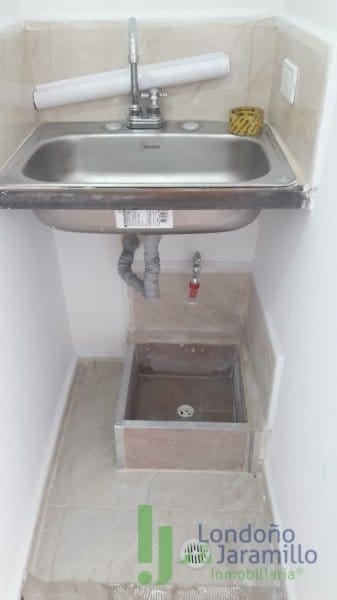 Edificio en venta en San Pio X, Itagüí, 240 m² · foto 2 de 20