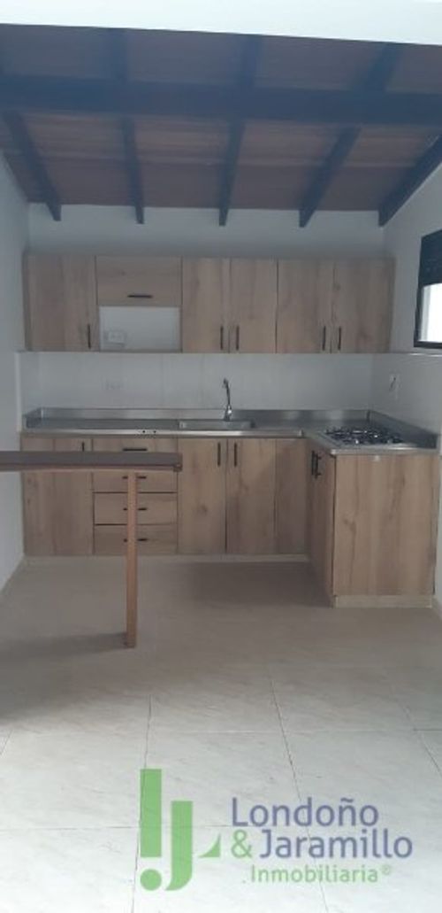 Edificio en venta en San Pio X, Itagüí, 240 m² · foto 6 de 20