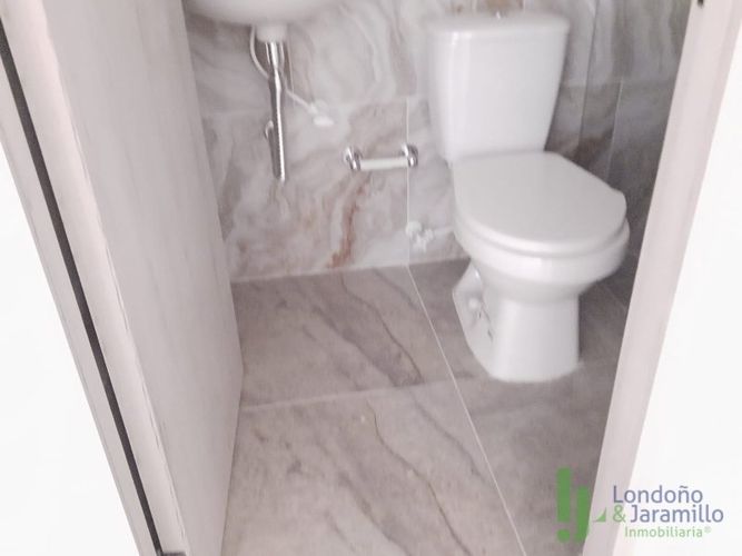 Edificio en venta en San Pio X, Itagüí, 240 m² · foto 14 de 20