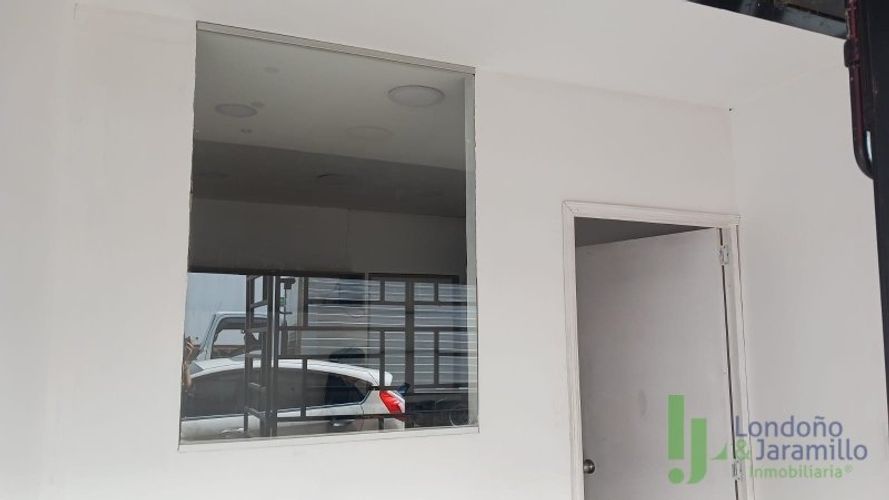 Edificio en venta en San Pio X, Itagüí, 240 m² · foto 16 de 20