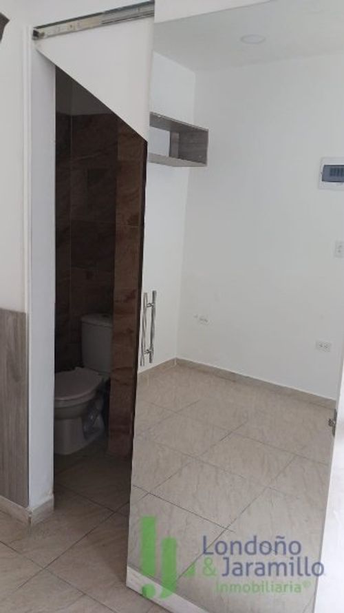 Edificio en venta en San Pio X, Itagüí, 240 m² · foto 17 de 20