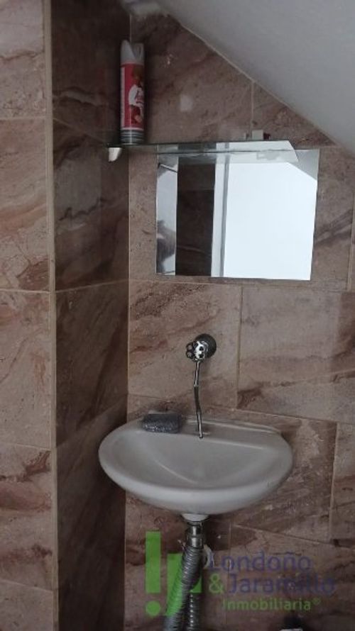 Edificio en venta en San Pio X, Itagüí, 240 m² · foto 20 de 20