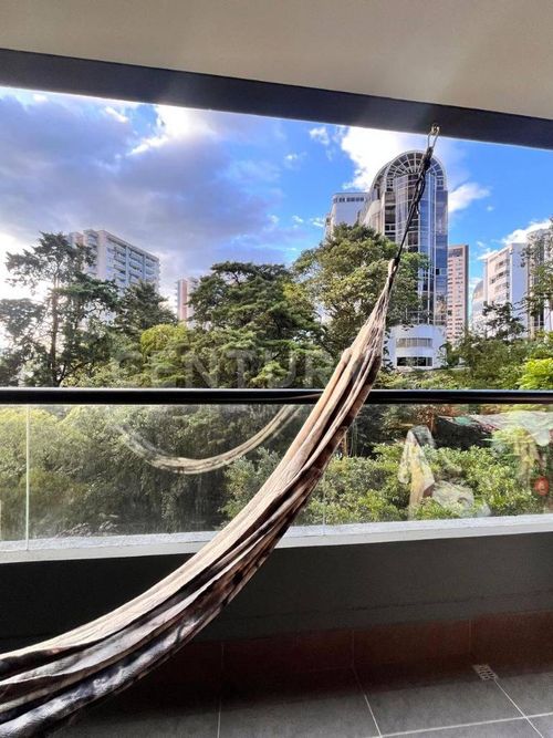 Apartamento de 1 alcoba en arriendo en Los Balsos, Medellín, 61 m² · foto 10 de 18