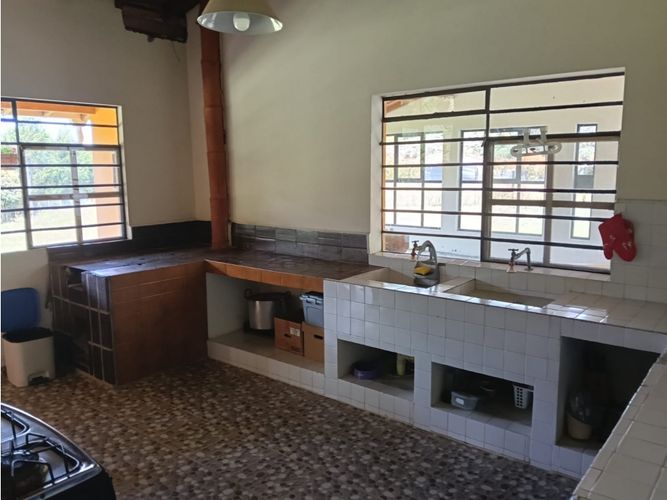 Casa de 3 alcobas en venta en Santa Elena, Medellín, 280 m² · foto 12 de 22