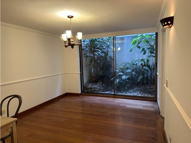 Apartamento de 3 alcobas en venta en Chico, Bogotá, 198 m² · foto 8 de 24