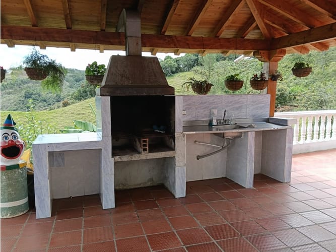 Finca en venta en La Mejia, Guarne, 1150 m² · foto 7 de 17