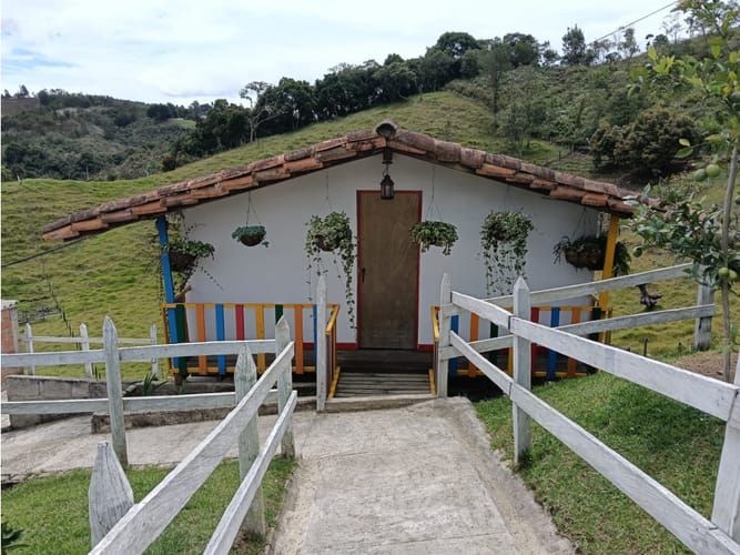 Finca en venta en La Mejia, Guarne, 1150 m² · foto 8 de 17