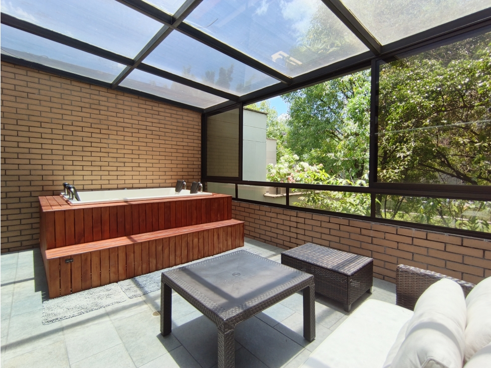 Apartamento en venta en Bosques De Zuñiga, Medellín · foto 2 de 24
