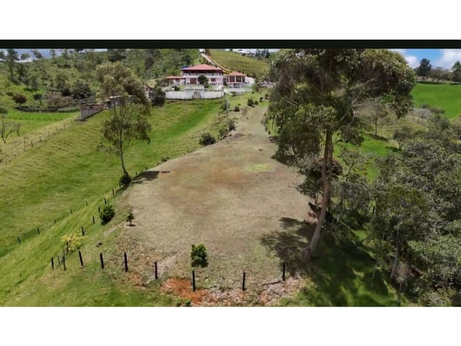Finca en venta en La Mejia, Guarne, 1150 m² · foto 15 de 17