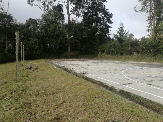 Lote en venta en Mesa, Envigado, 2700 m² · foto 3 de 22