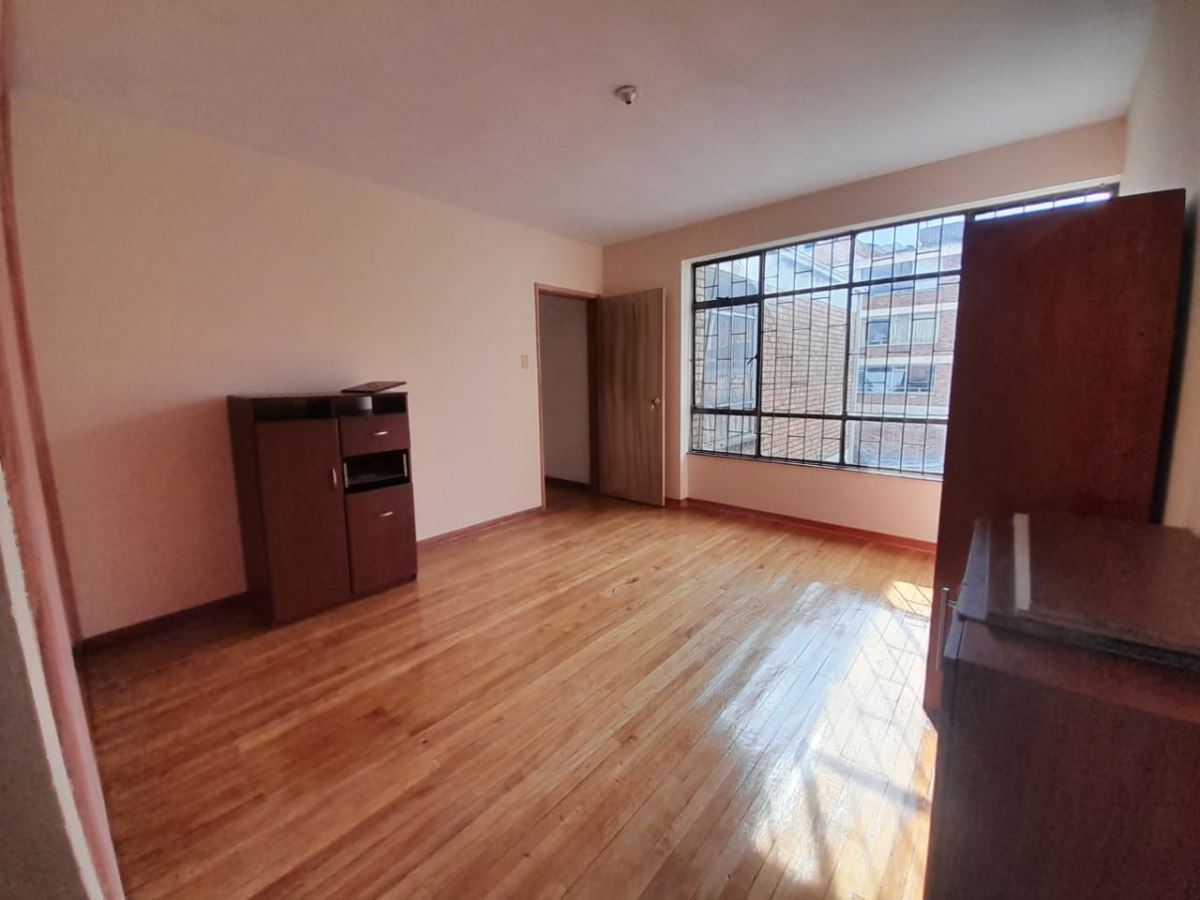 Casa en venta en La Soledad, Bogotá · foto 7 de 24