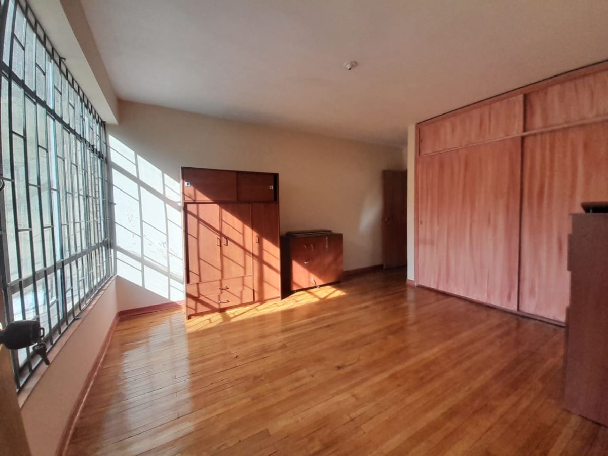 Casa en venta en La Soledad, Bogotá · foto 8 de 24