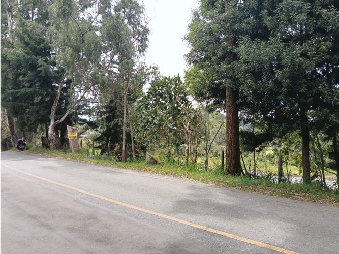 Lote en venta en Mesa, Envigado, 2700 m² · foto 21 de 22