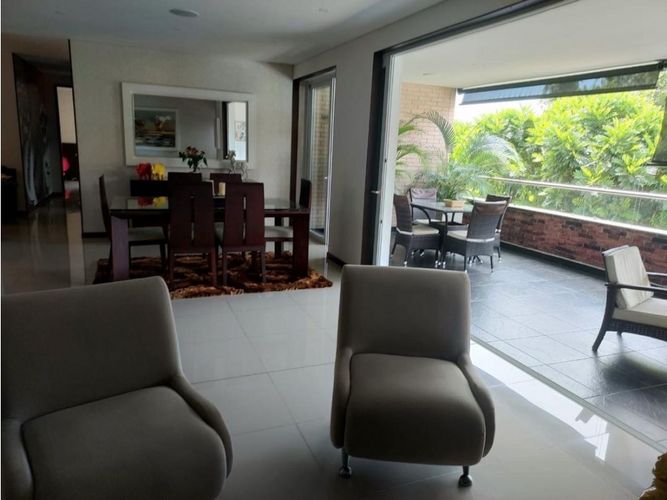 Apartamento de 4 alcobas en venta en Pance, Cali, 195 m² · foto 8 de 24