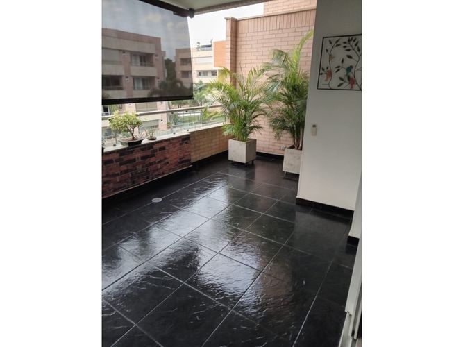 Apartamento de 4 alcobas en venta en Pance, Cali, 195 m² · foto 13 de 24