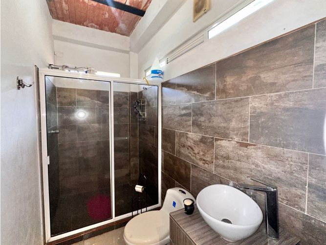Finca en venta en La Reforma, Cali, 300 m² · foto 9 de 24