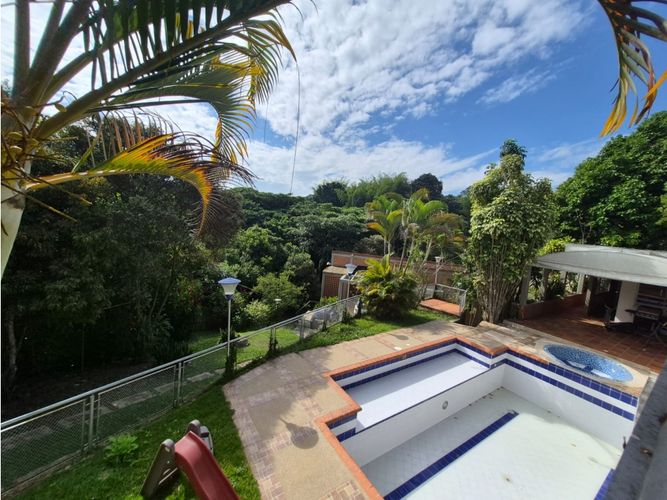 Casa de 6 alcobas en venta en La Buitrera, Cali, 532 m² · foto 8 de 24