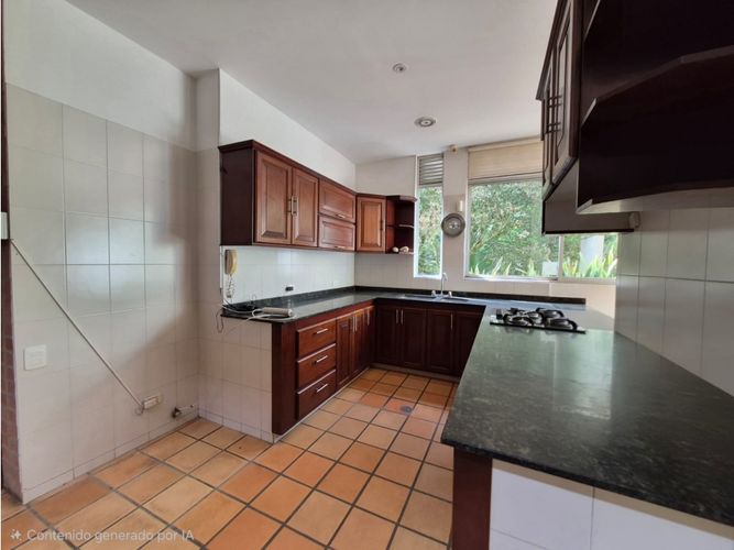 Casa de 6 alcobas en venta en La Buitrera, Cali, 532 m² · foto 13 de 24