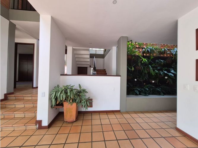 Casa de 6 alcobas en venta en La Buitrera, Cali, 532 m² · foto 15 de 24