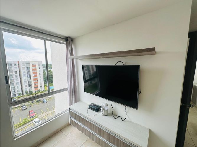 Apartamento de 2 alcobas en venta en Cr. Los Naranjos, Jamundí, 63 m² · foto 9 de 23