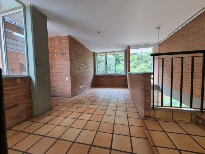 Casa de 6 alcobas en venta en La Buitrera, Cali, 532 m² · foto 23 de 24
