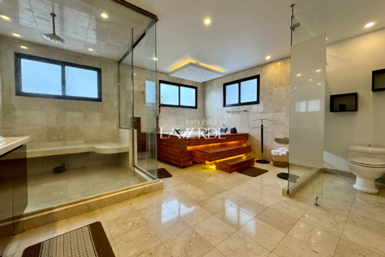 Casa de 7 alcobas en venta en Lagos De Torca, Bogotá, 800 m² · foto 21 de 24