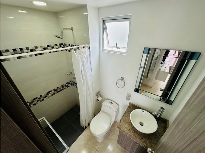 Apartamento de 2 alcobas en venta en Cr. Los Naranjos, Jamundí, 63 m² · foto 20 de 23