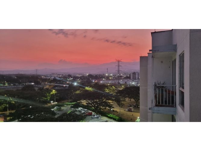 Apartamento de 2 alcobas en venta en Cr. Los Naranjos, Jamundí, 63 m² · foto 22 de 23