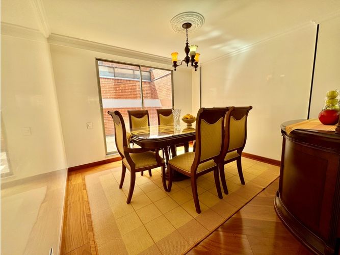 Casa en venta en Colina Campestre, Bogotá · foto 6 de 24