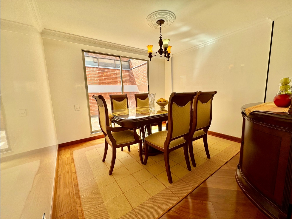 Casa en venta en Colina Campestre, Bogotá · foto 5 de 24