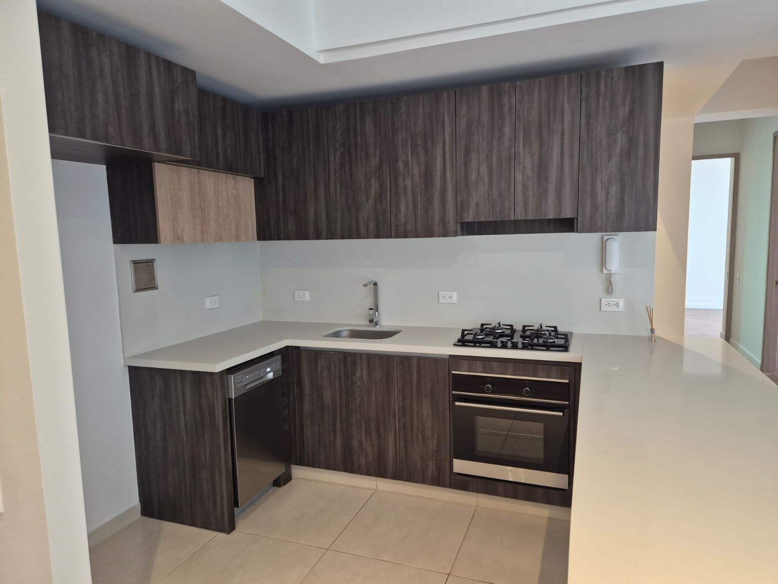 Apartamento en venta en Ciudad Salitre, Bogotá · foto 2 de 12