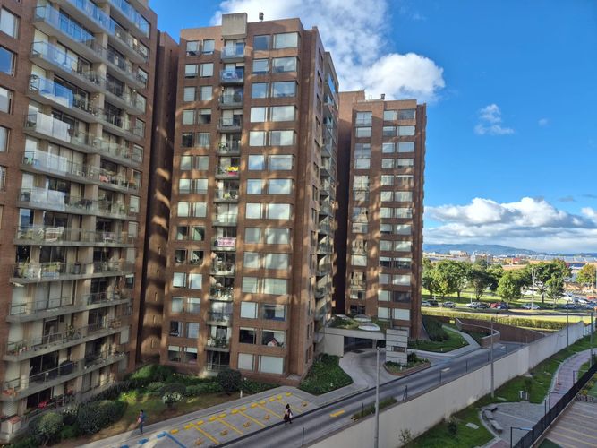Apartamento en venta en Ciudad Salitre, Bogotá · foto 11 de 12