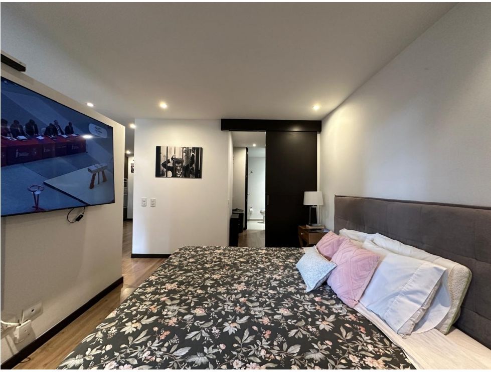 Apartamento en arriendo en Contador, Bogotá · foto 3 de 20